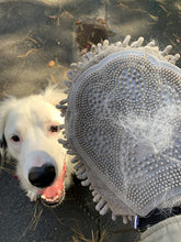 Load image into Gallery viewer, Dirty Dog Grooming Mitt Single Dries Your Dog