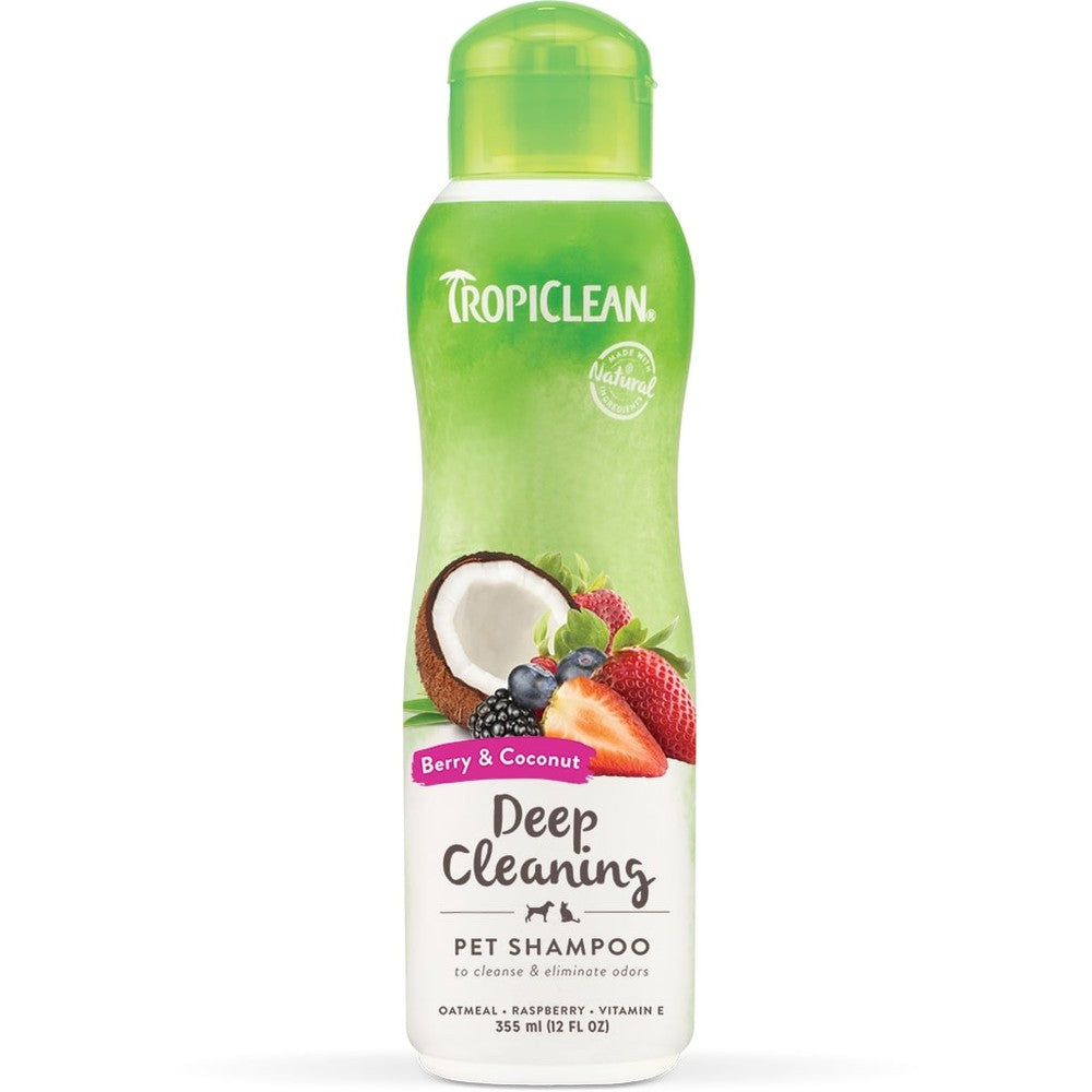 TropiClean Berry and Coconut Shampoo For Dogs and Cats